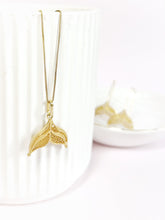 Load image into Gallery viewer, Whale Tail Filigree Pendant
