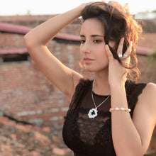 Load image into Gallery viewer, Botanical Wreath Pendant