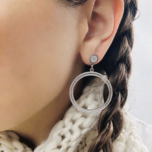 Load image into Gallery viewer, Minimalistic Filigree Zig Zag Circles Earrings