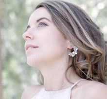 Load image into Gallery viewer, Botanical Wreath Filigree Studs Earrings