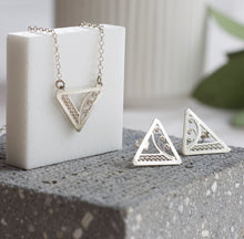 Load image into Gallery viewer, Neo Triangle Filigree Adjustable Necklace