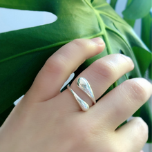 Load image into Gallery viewer, 2 Silver Drops Ring
