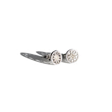 Load image into Gallery viewer, Handmade Little Mia Filigree Studs
